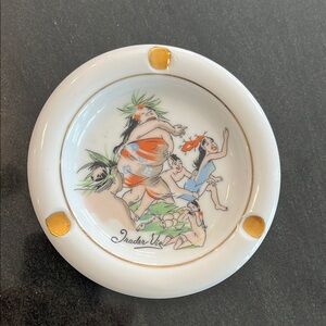 Trader Vic’s Vintage Ceramic Ashtray Coaster